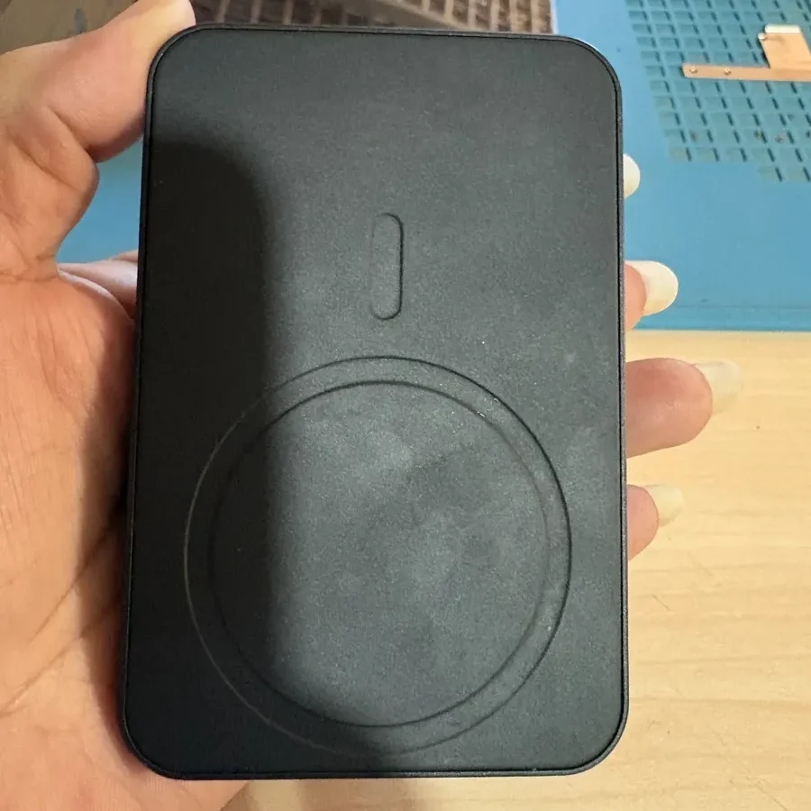 Power Bank Magsafe 10000 mah - Image 2